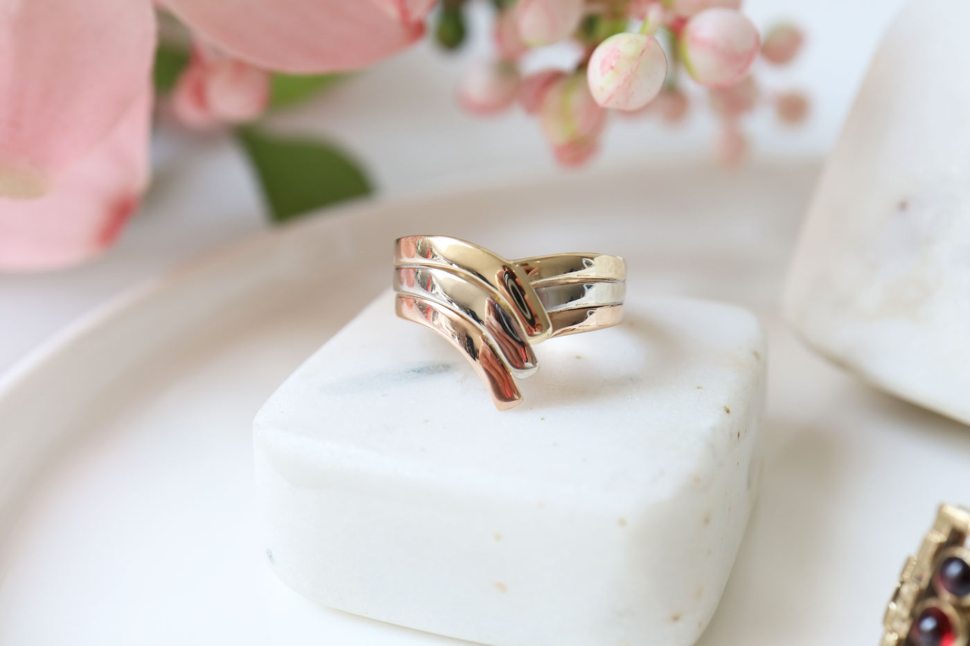 Vintage 14 karaat tricolor gouden ring