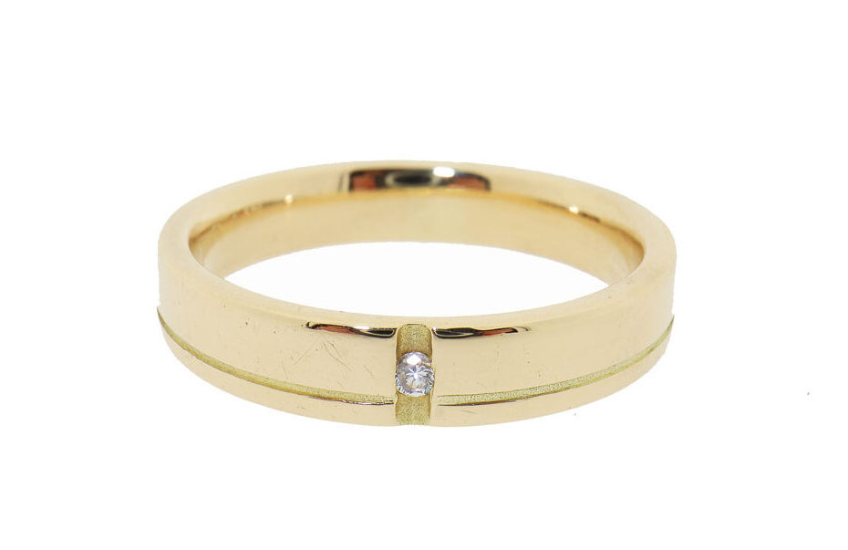 14 Karaat Gouden Dames (Trouw)Ring Met Diamant