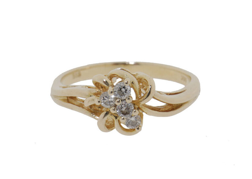 Vintage 14 Karaat Gouden Ring Met Diamanten