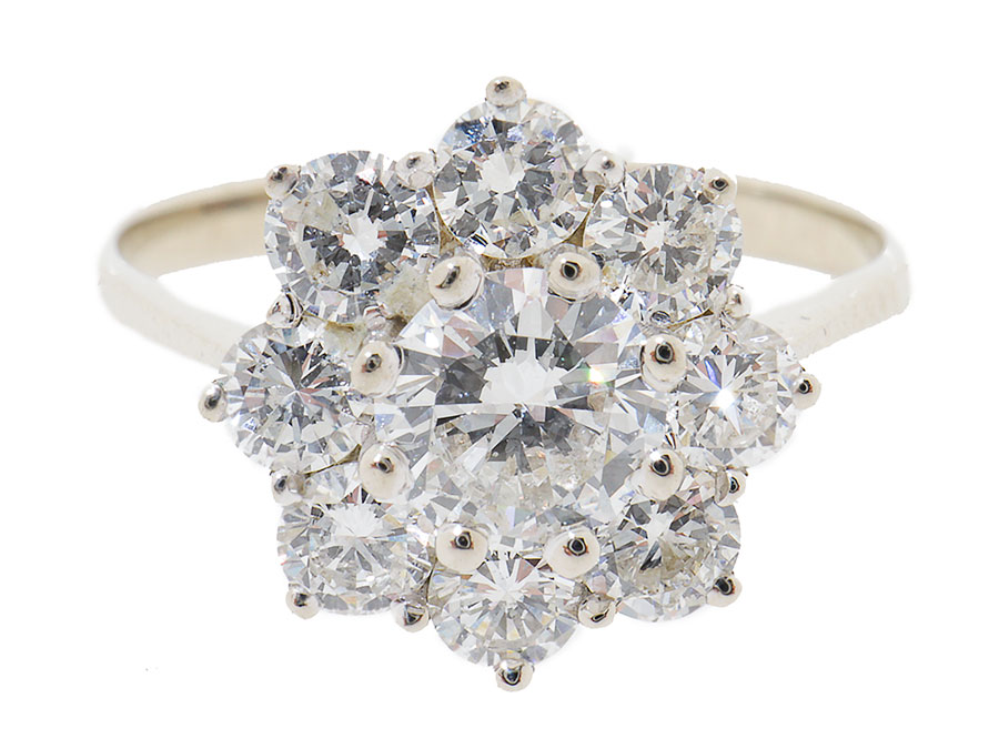 Witgouden Entourage Ring Met 0.90ct Diamanten 