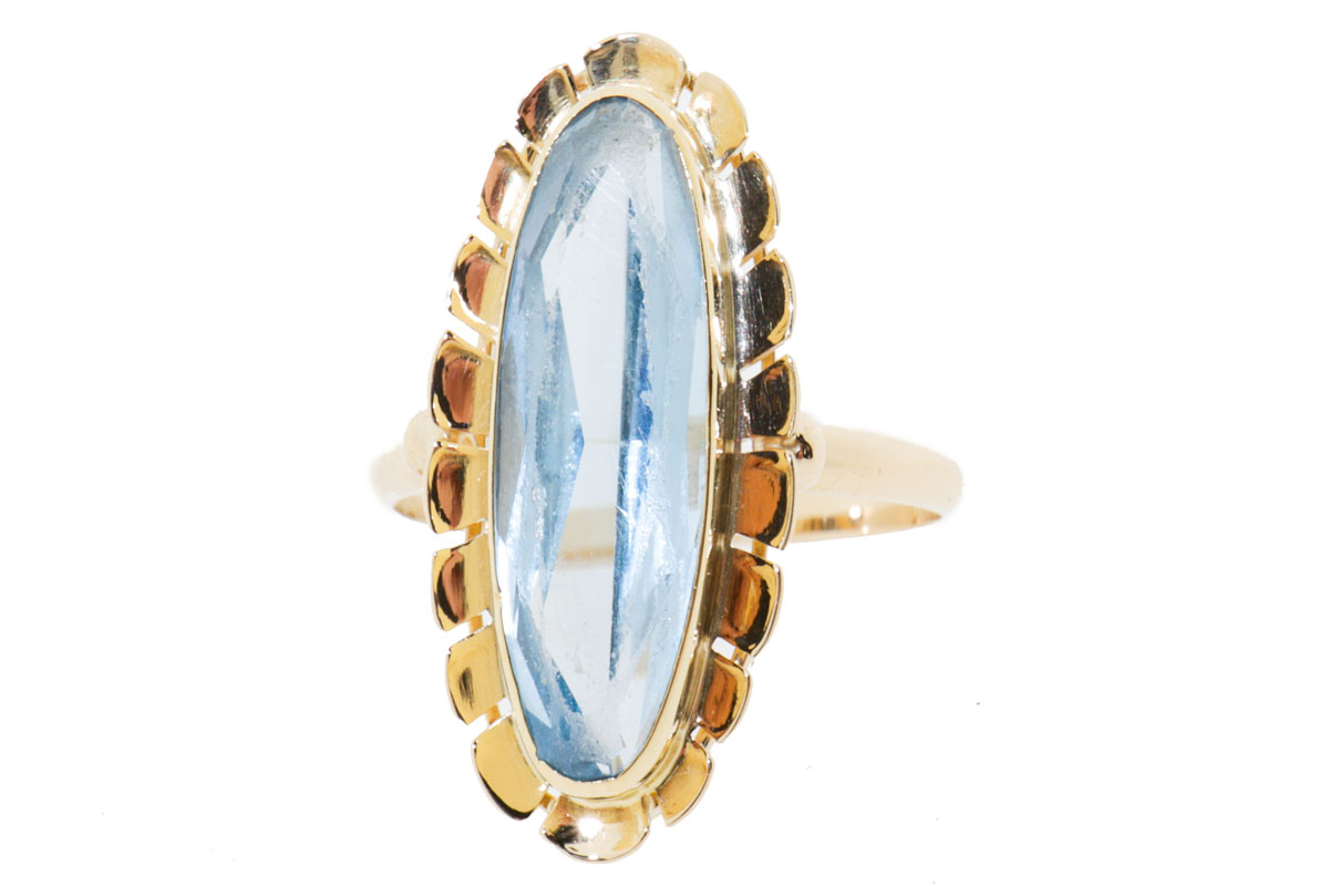 Vintage 14 Karaat Gouden Ring Met Licht Blauwe Aquamarijn Edelsteen