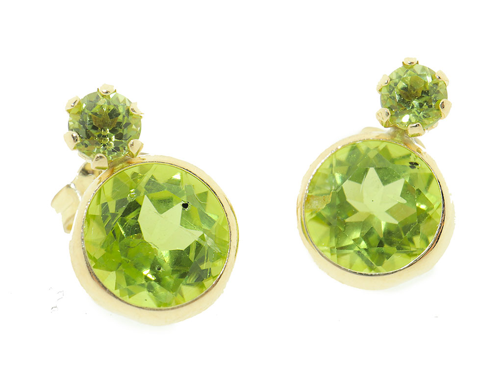 Ronde Oorknopjes Groene Peridoot Edelsteen | 9 Karaat 
