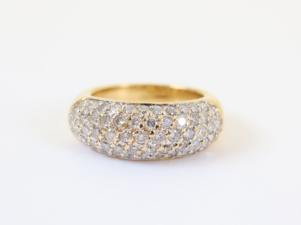 18 Karaat Gouden Pavé Ring Met 60 Diamanten 