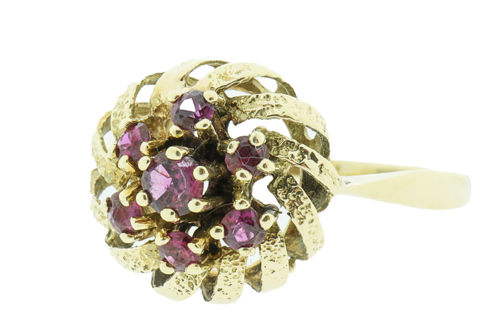 Vintage 14 Karaat Gouden Ring Met Robijn Edelstenen 