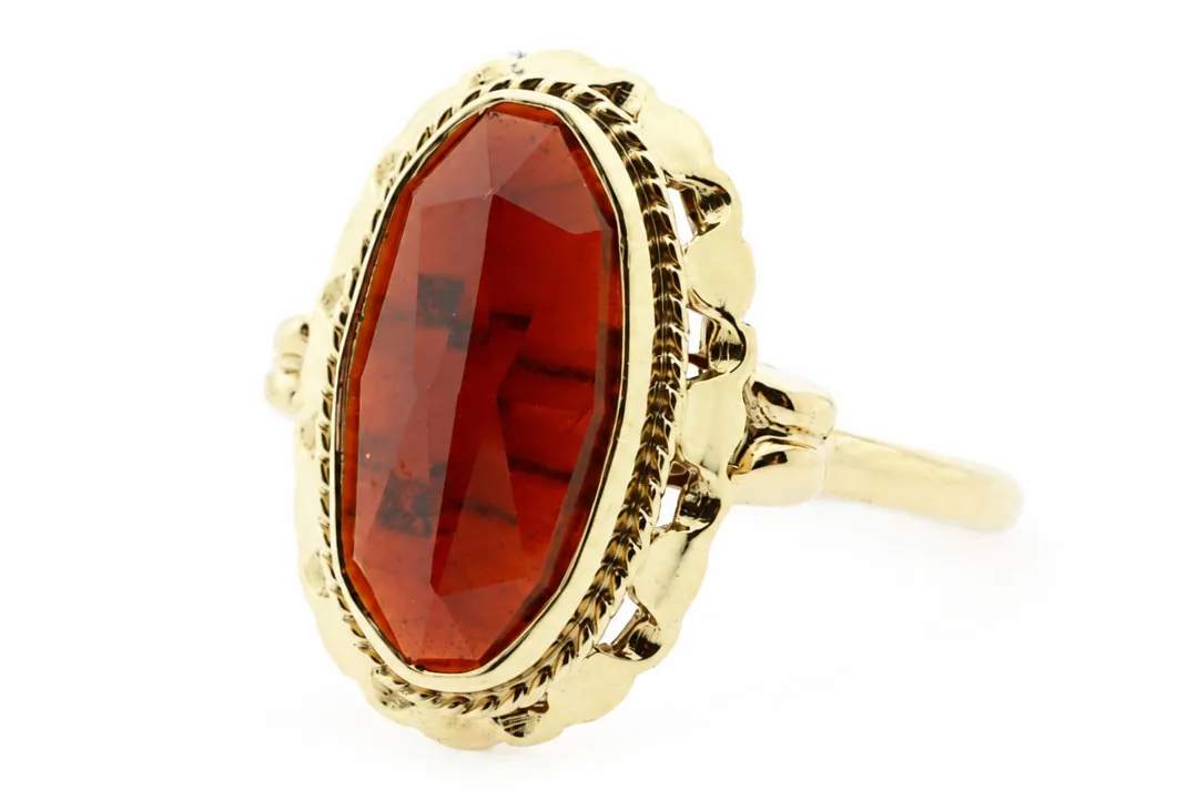 14 Karaat Vintage Gouden Ring Met Facet Granaat 