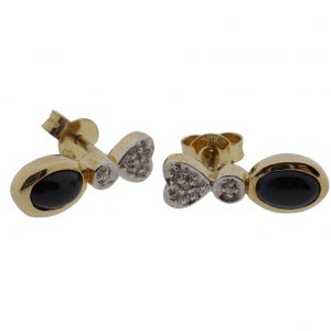 14 karaat gouden oorstekers met diamanten en zwarte onyx