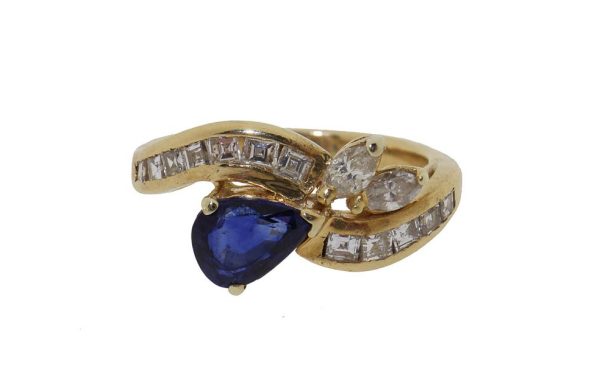 Marquisse | 18K gouden ring met saffier en diamanten